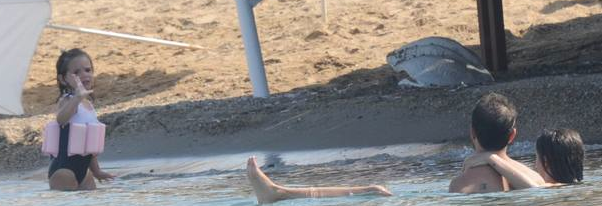 Doğulu çiftinin romantik anları - Resim: 1