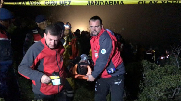 Defineciler mağarada mahsur kaldı! 1 kişi öldü - Resim: 2