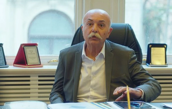 Beyin kanaması geçirmişti! Kızılcık Şerbeti'nin Abdullah'ı Settar Tanrıöğen diziye dönüyor mu? İşte son sağlık durumu... - Resim: 1