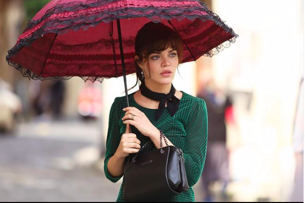 Bir Zamanlar Çukurova'nın Züleyha'sı kırmızı elbisesiyle sosyal medyada olay oldu - Resim: 2