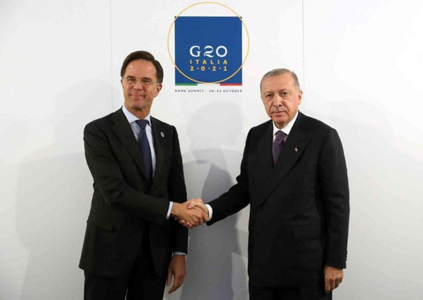 Cumhurbaşkanı Erdoğan, dünya liderleri ile peş peşe görüştü - Resim: 1