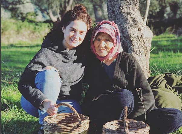 Ufak Tefek Cinayetler'in Merve'si Aslıhan Gürbüz bambaşka biri çıktı - Resim: 4