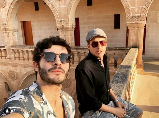 Burak Deniz arabasıyla motorcuya çarptı alkollü olduğu iddia edildi - Resim: 4