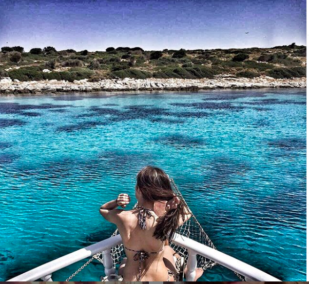 Yasak Elma'dan ayrıldı mayolu pozu yıktı! Sevda Erginci'ye yorum yağdı - Resim: 1