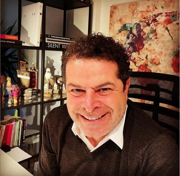 Cüneyt Özdemir RTÜK'ü etiketledi tweet attı Blu TV Çıplak dizisini kaldırdı - Resim: 4