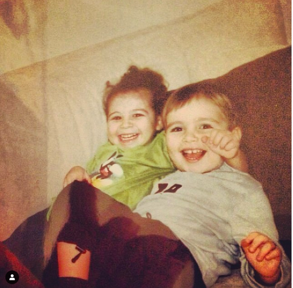 Demet Akbağ Zafer Çika çocukları Ali Çika kaç yaşında nerede okuyor? - Resim: 1