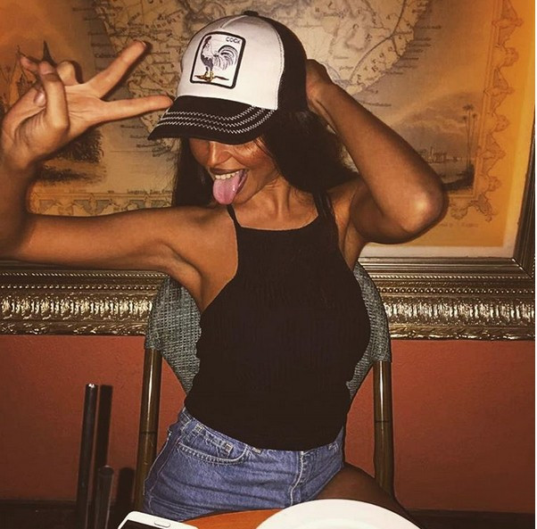 Esra Yağan alemci çıktı Kısmetse Olur kızı gerçekte kimdir? - Resim: 4