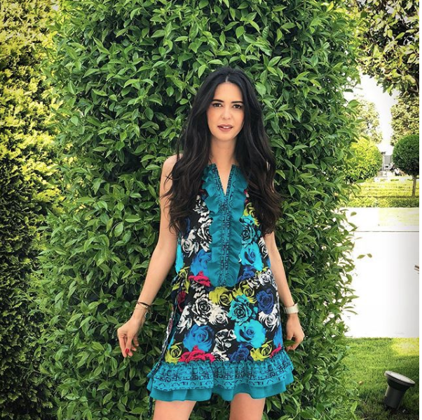 Ceylan Çapa 'baba parası yiyorsun' diyen takipçisine fena patladı! - Resim: 1