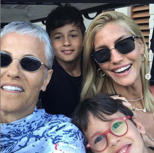 Çağla Şıkel saklamaya çalışsa da yakalandı çocukları yasağı deldi - Resim: 1