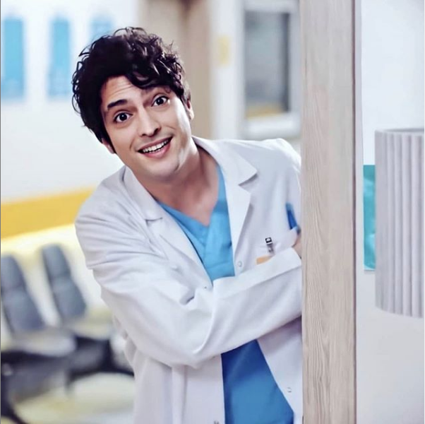 FOX TV Mucize Doktor oyuncusu Taner Ölmez'den bomba itiraf! 'Çok direndim' - Resim: 1