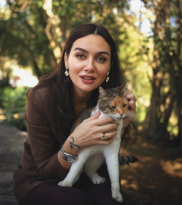 Uyuşturucu operasyonunda teste giren Birce Akalay'dan en yakın dostlarına rest! - Resim: 3