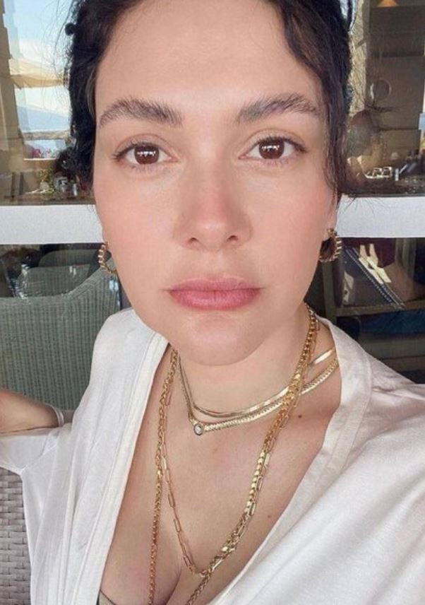 Bergüzar Korel'den 'Squid Game' isyanı: Anne babalar çocuklara izletmeyin! - Resim: 3