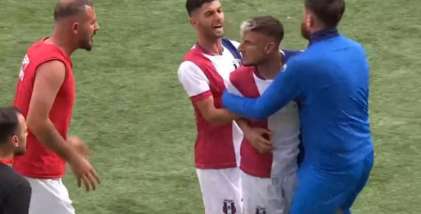 Türkiye Kupası maçında gerginlik! Oyuncular birbirine girdi - Resim: 0