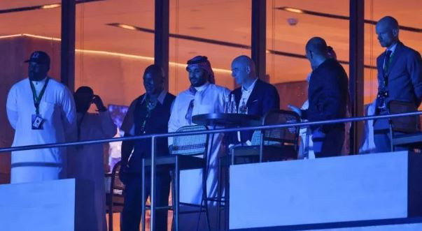 Dünya ağır sıklet boks ünvan maçında Usyk, Joshua'yı darmaduman etti - Resim: 0