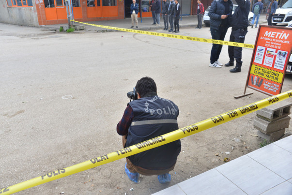 Adana'da kan donduran olay katili komşusu çıktı sebebine kimse inanamadı - Resim: 0