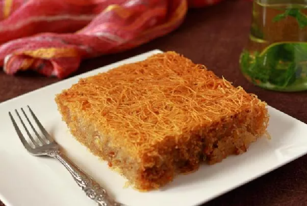 Bunu yiyen eşiniz aşçıyla evlenmişim diyecek! Kadayıflı şerbetli kekle eşinizin aklını başından alın - Resim: 0