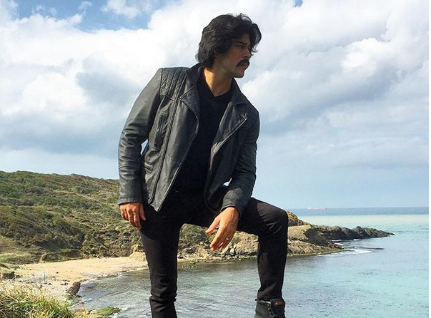 Burak Özçivit el sıkıştı Diriliş Osman Gazi rolü için ne kadar alacak?  - Resim: 3