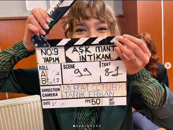 Melisa Döngel esmer tarzıyla yürek hoplattı! Beğeni yağmuruna tutulan güzel oyuncunun pozu... - Resim: 3