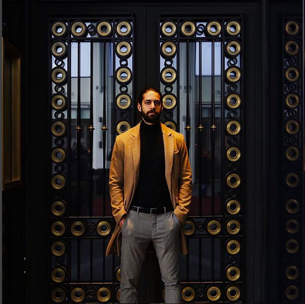 Yiğit Dikmen kimdir aslen nereli sevgilisiyle veda pozu olay - Resim: 3