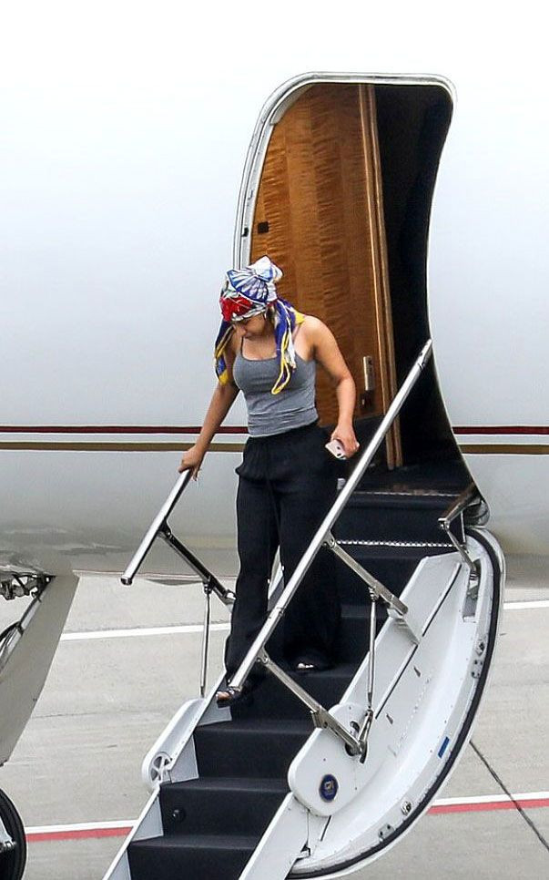 Çıplak videosunu yayınlamıştı! Cardi B'nin makyajsız hali olay! - Resim: 3