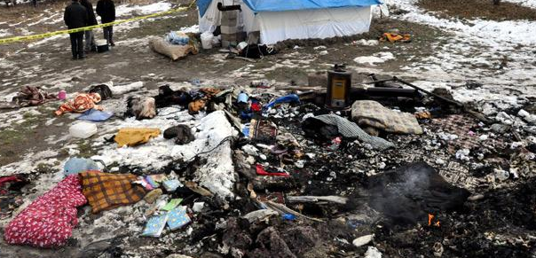 Van'da çadırda yangın çıktı! - Resim: 1