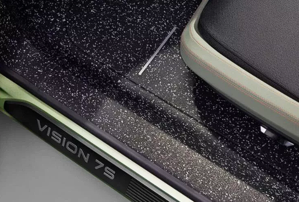 Skoda, yeni elektrikli aracını tanıttı! TOGG'a benzerliği dikkat çekti - Resim: 1