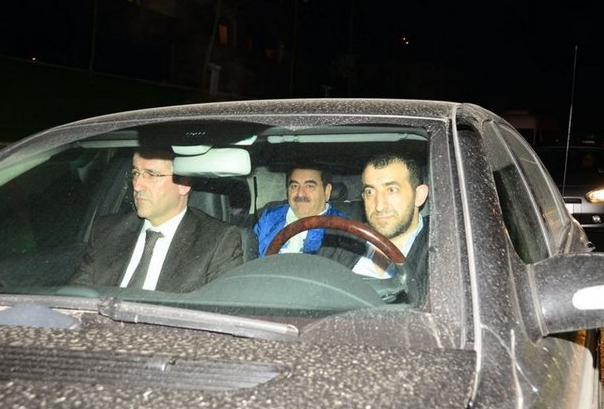 Tatlıses'in Elif'i anne kucağında görüntülendi - Resim: 3