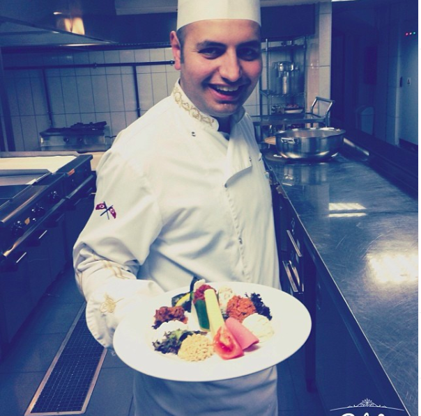 Murat Tokmak kimdir yaşı kaç Masterchef Murat eşi ile aşk pozları - Resim: 1