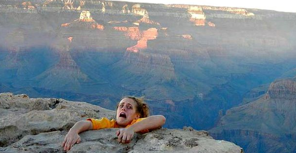 Turistlerin birbirinden saçma pozları - Resim: 2