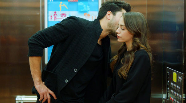 Show Tv'de bir dizi daha reyting kurbanı oldu o dizi de bitiyor! - Resim: 3