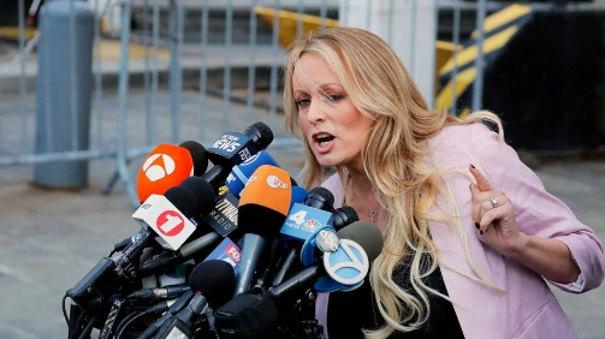 ABD'de hareketlilik... Porno yıldızına 'sus payı' ödemesi yapan Donald Trump tutuklanabilir mi? - Resim: 0