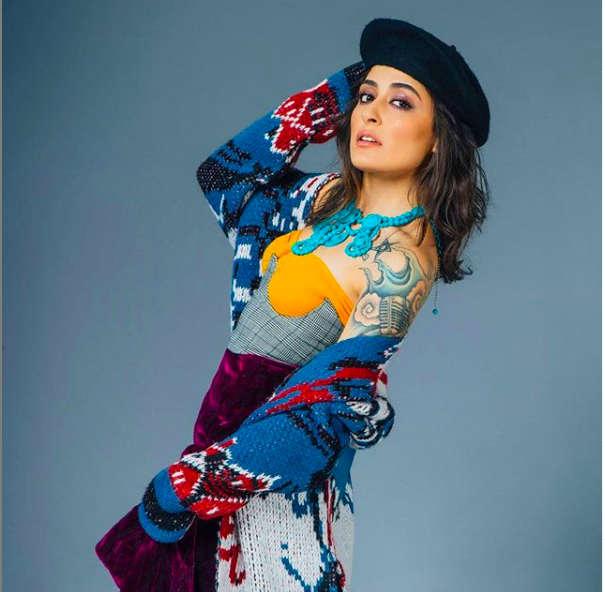 Melek Mosso konserinde ne dedi Melek Mosso kimdir gerçek adı? - Resim: 0