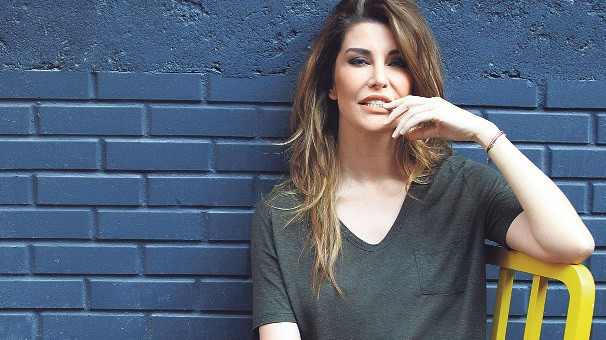 Deniz Akkaya'ya yeni imaj uğurlu gelmedi - Resim: 2