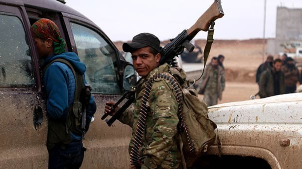 El Bab'dan çok özel fotoğraflar ÖSO askerleri... - Resim: 3