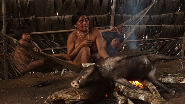 Film sahnesi değil tamamen gerçek! Bu ayakların sahibi... - Resim: 2