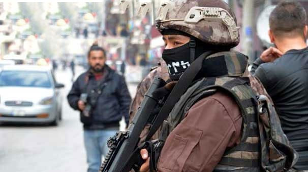 O ilde 600 polis sokağa indi! Her yer didik didik ediliyor - Resim: 2