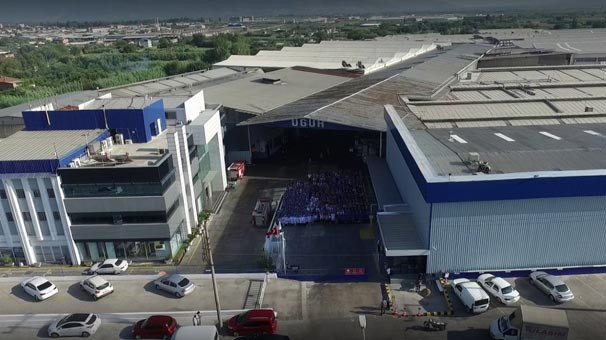 Bu soyadı taşıyan herkes işten çıkarıldı! - Resim: 1