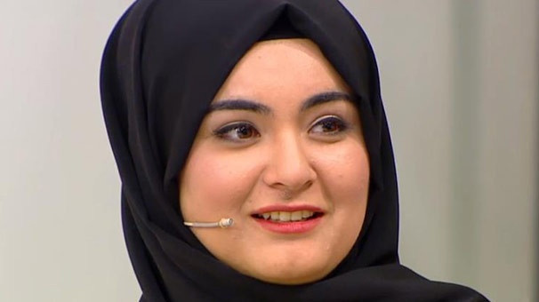 Gelin Adayı Hanife yine yalnız kaldı - Resim: 1