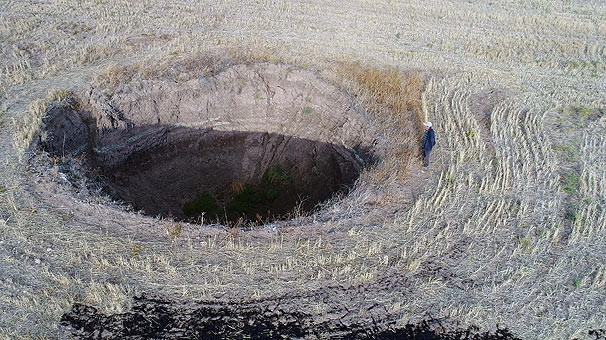 Halk korku içinde sesler geliyor köy kaçıyor - Resim: 2