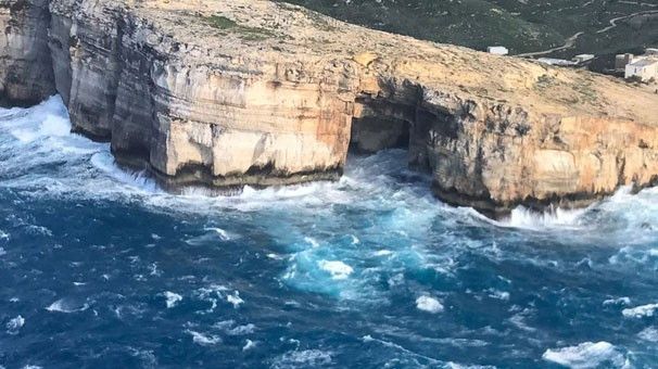 Dünya harikası bir anda kayboldu herkes şokta - Resim: 1
