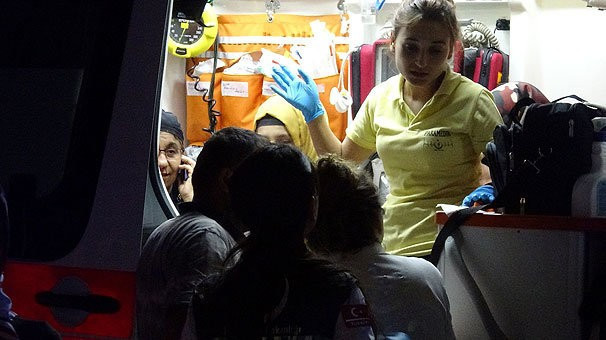 Gece yarısı dehşeti yaşadılar otobüs durağa daldı - Resim: 4