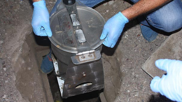 1,4 tonluk uyuştucu tavuk çiftliğinin bakın neresinden çıktı - Resim: 1