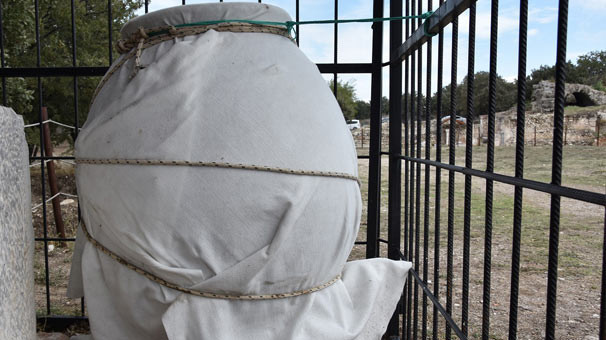 1500 yıllık içi dolu küp bulundu! - Resim: 1