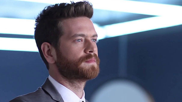 Diriliş Ertuğrul oyuncusu ' Günalp ' Engin Öztürk kimdir Meğer o diziden.. - Resim: 1