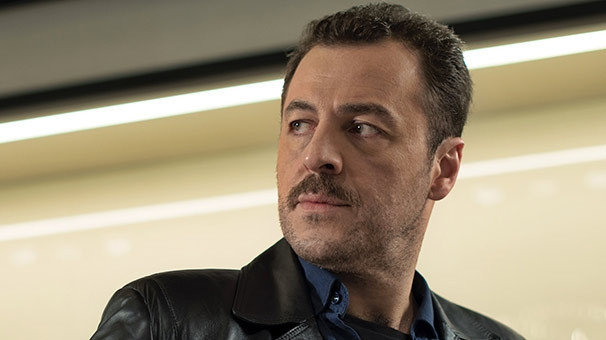 Reytinglerde dibi gördü ekranlara veda ediyor - Resim: 1