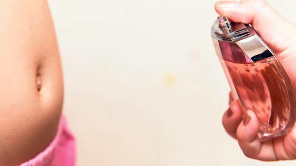 Parfümünüzü alın göbek deliğinize sıkın bakın neler olacak - Resim: 3