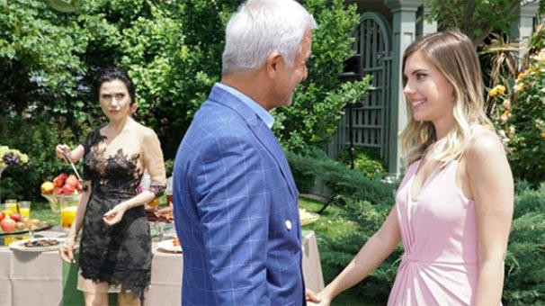 Yasak Elma'nın setinde büyük gerilim - Resim: 2