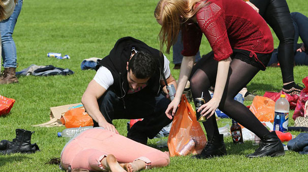 Böyle mezuniyet töreni görülmedi! Kendilerinden geçtiler - Resim: 1