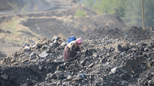 Harfiyattan kömür topluyorlar! - Resim: 3