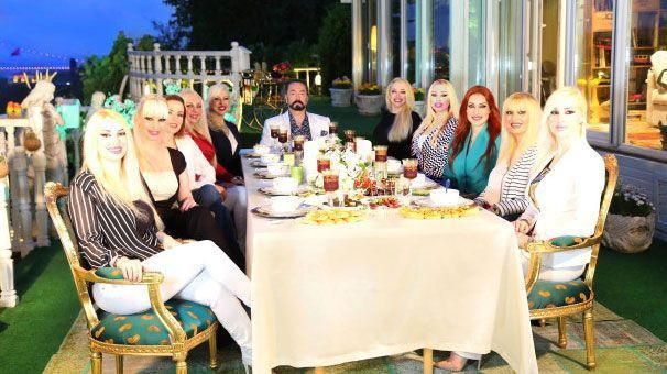 Cinsel ilişkiyi izlediği ifşa olmuştu! Oktar ve kediciğinin gizli geçitteki görüntüleri patladı - Resim: 4